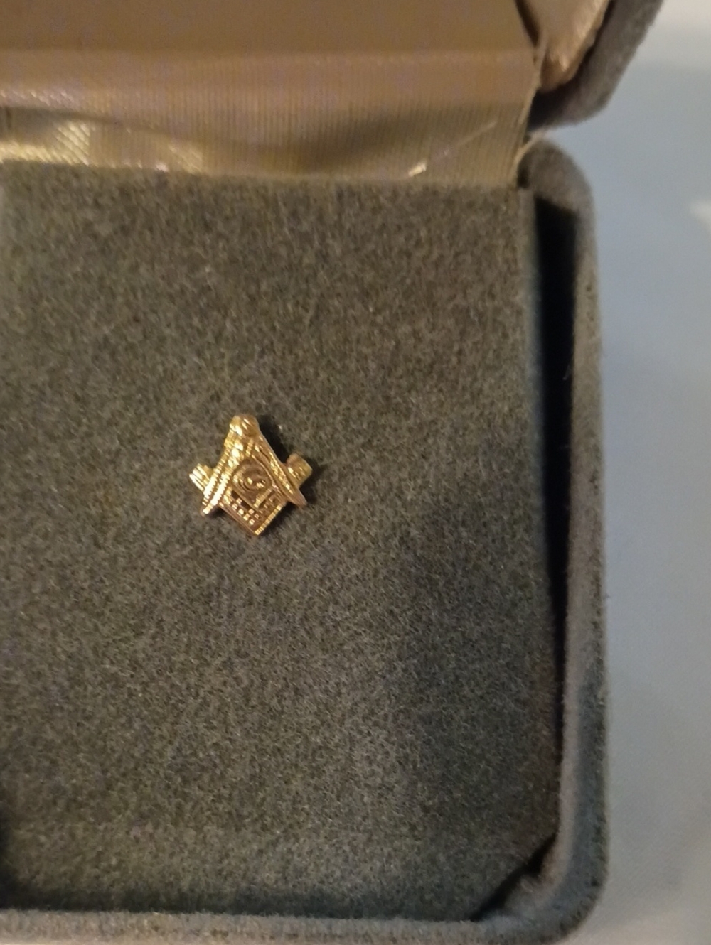 Masonic Gold Filled Tie Pin/Tack With Chain